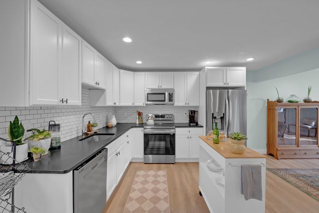 74 Hill Rd A, Charlton, MA 01507