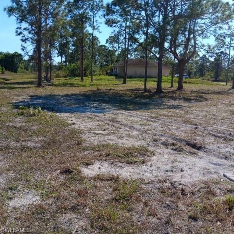 803 Puccini AVE S, LEHIGH ACRES, FL 33974 — photo 4