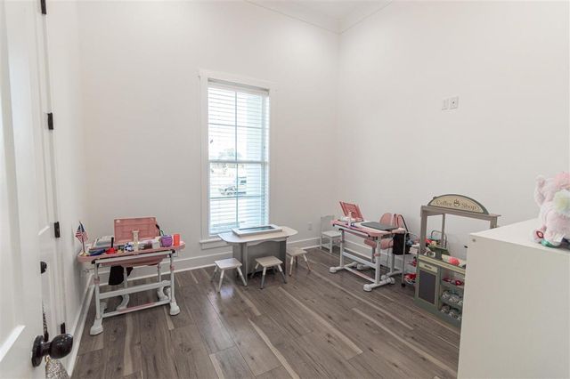 3915 Jacobs Way, Lake Charles, LA 70605