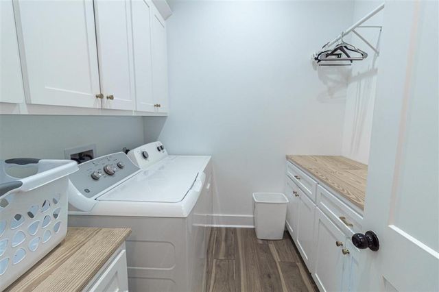 3915 Jacobs Way, Lake Charles, LA 70605