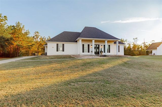 3915 Jacobs Way, Lake Charles, LA 70605