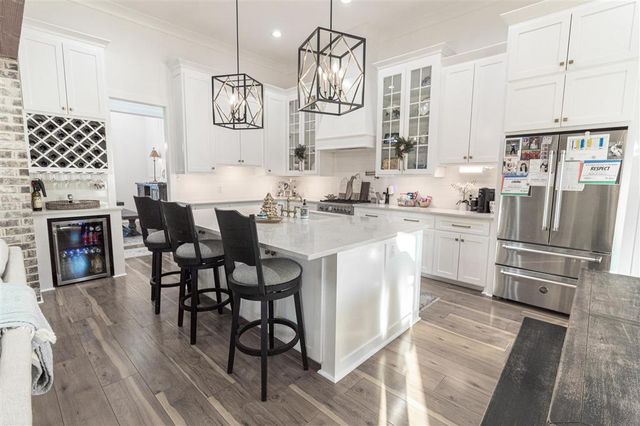 3915 Jacobs Way, Lake Charles, LA 70605