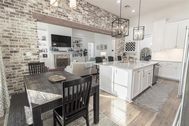 3915 Jacobs Way, Lake Charles, LA 70605