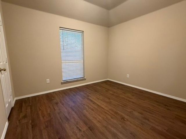 7905 Park Lane, Rowlett, TX 75089