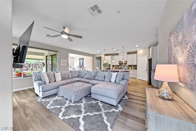 23 Arid Crest Avenue, Henderson, NV 89011