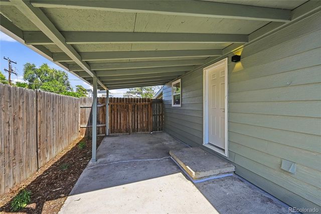 5495 W 13th Avenue, Lakewood, CO 80214