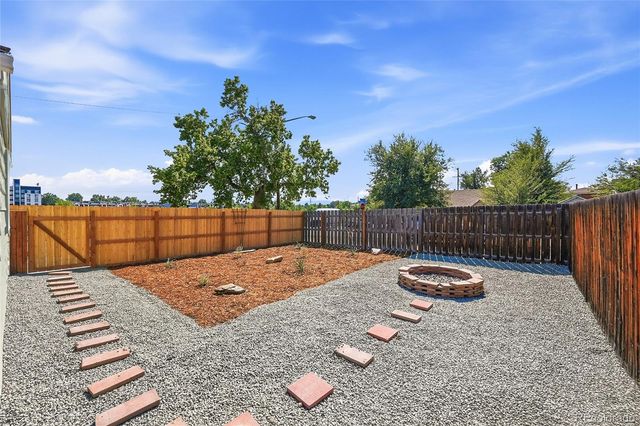 5495 W 13th Avenue, Lakewood, CO 80214