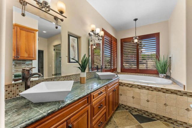 12443 Mirar De Valle, Valley Center, CA 92082