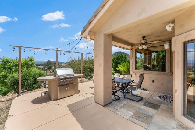 12443 Mirar De Valle, Valley Center, CA 92082