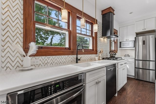 11 Brookwood Dr, Maplewood Twp., NJ 07040