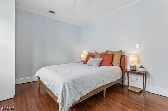 11 Brookwood Dr, Maplewood Twp., NJ 07040