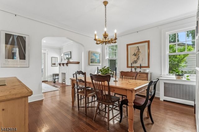 11 Brookwood Dr, Maplewood Twp., NJ 07040