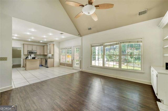 1595 Watercove Lane, Lawrenceville, GA 30043