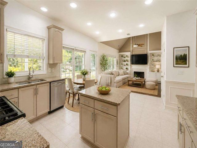 1595 Watercove Lane, Lawrenceville, GA 30043