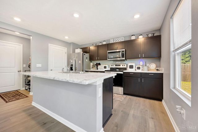 912 Nelson Place, Trenton, OH 45067