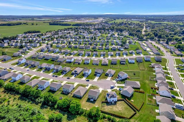 912 Nelson Place, Trenton, OH 45067