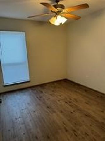 6905 Lincolnshire Lane, North Richland Hills, TX 76182