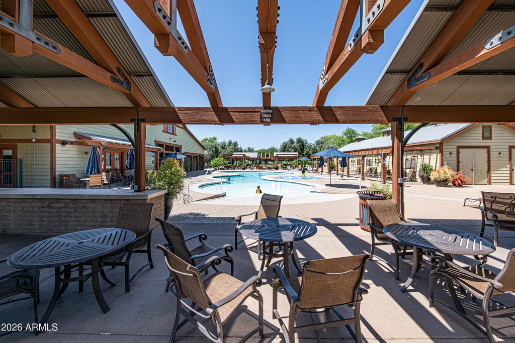 Image 48 of property listing at 15336 W CHARTER OAK Road, Surprise, AZ 85379