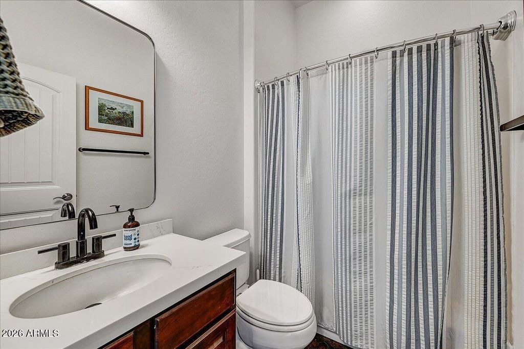 Image 8 of property listing at 15336 W CHARTER OAK Road, Surprise, AZ 85379