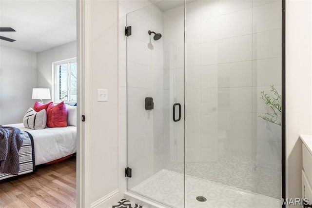 330 Sudbury Lane, Ballwin, MO 63011