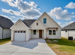 5610 San Jacinto Drive, Granbury, TX 76048