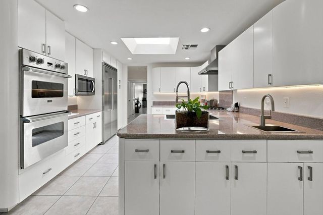 19 Cornell Drive, Rancho Mirage, CA 92270