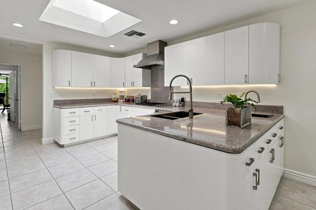 19 Cornell Drive, Rancho Mirage, CA 92270