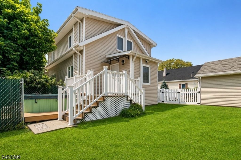 13 5Th St, Fair Lawn Boro, NJ 07410 — photo 3