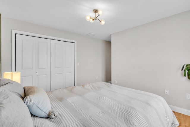 24 Paper Birch Path 24, Worcester, MA 01605