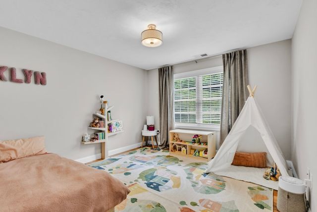 24 Paper Birch Path 24, Worcester, MA 01605