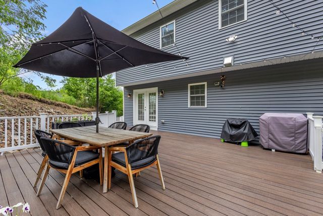 24 Paper Birch Path 24, Worcester, MA 01605