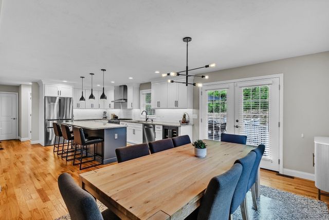 24 Paper Birch Path 24, Worcester, MA 01605