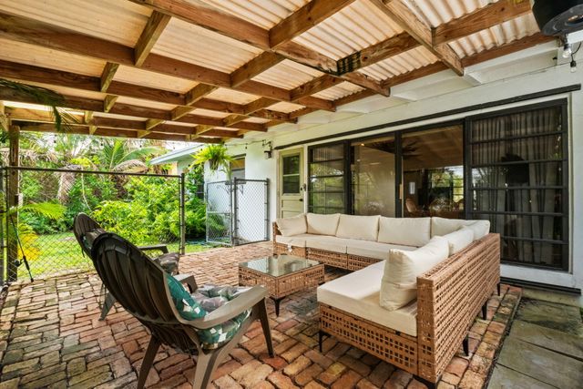 2512 Sugarloaf Lane, Fort Lauderdale, FL 33312