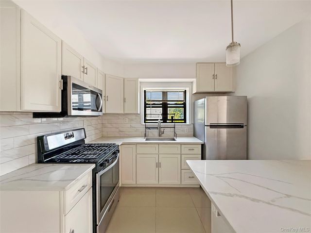 281 W 234th Street 2, Bronx, NY 10463