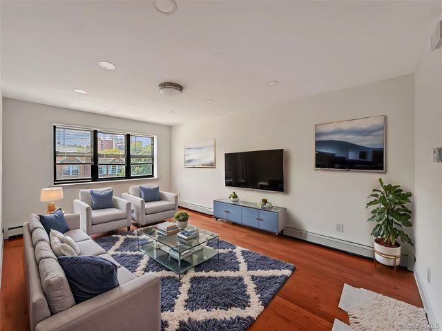 281 W 234th Street 2, Bronx, NY 10463