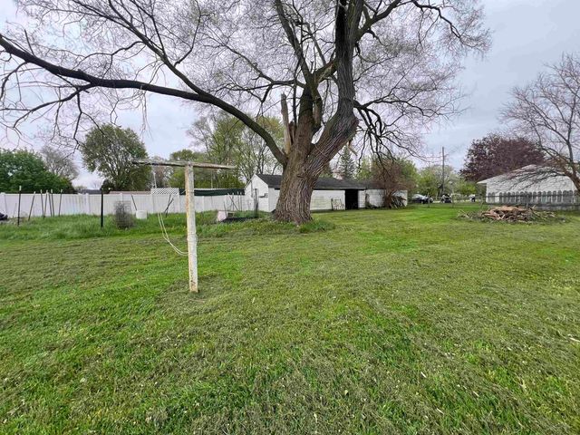 5016 Hess Road, Buena Vista Twp, MI 48601