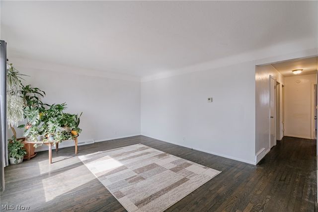 5731 Andover Boulevard, Garfield Heights, OH 44125