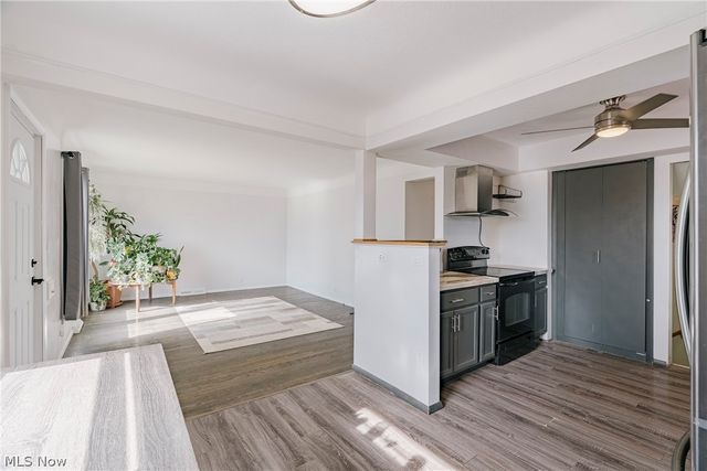 5731 Andover Boulevard, Garfield Heights, OH 44125