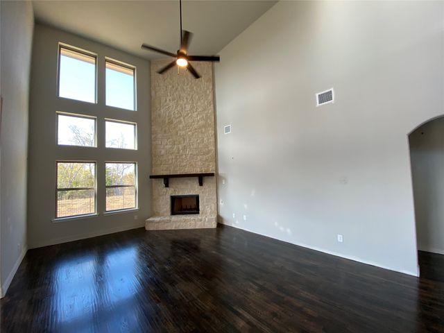 2817 Slamma Trail, Crandall, TX 75114