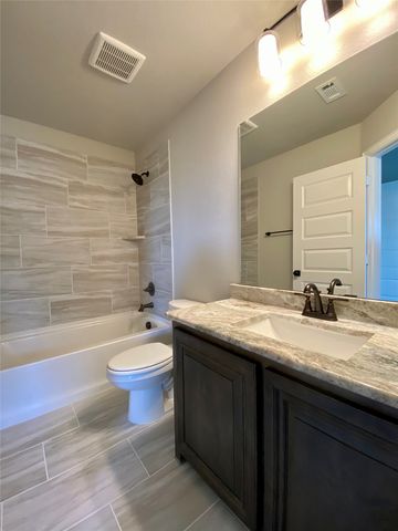 2817 Slamma Trail, Crandall, TX 75114