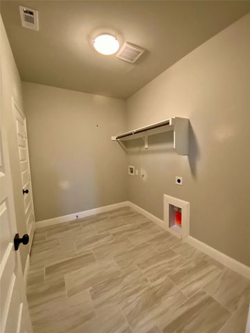2817 Slamma Trail, Crandall, TX 75114