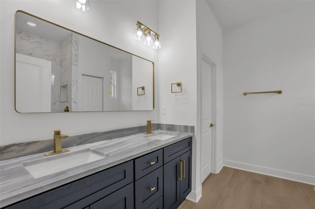 2380 CENTRAL PARKWAY PARKWAY, Deland, FL 32724