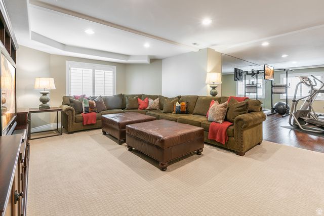 1146 E WOODBRIAR CIR, North Salt Lake, UT 84054
