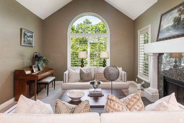 1146 E WOODBRIAR CIR, North Salt Lake, UT 84054