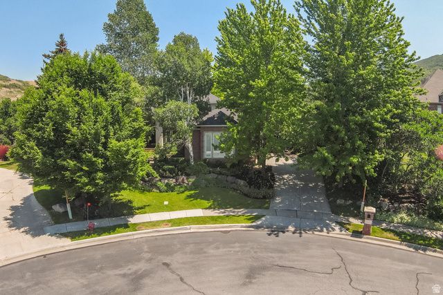 1146 E WOODBRIAR CIR, North Salt Lake, UT 84054