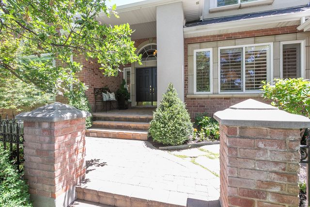 1146 E WOODBRIAR CIR, North Salt Lake, UT 84054