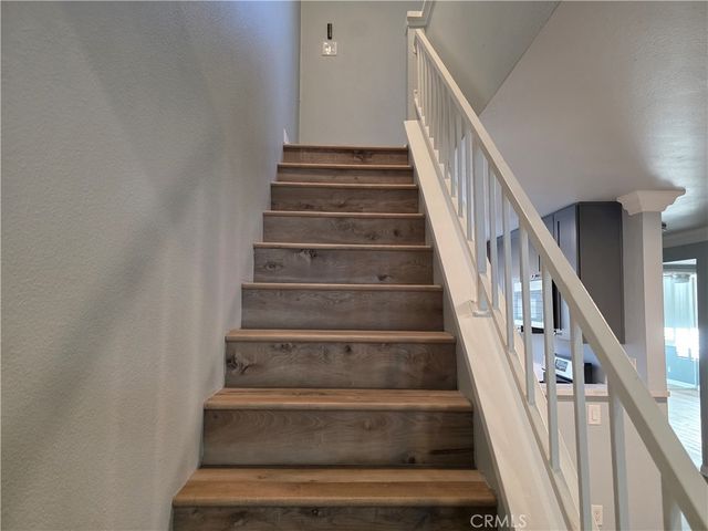 5525 Canoga 320, Woodland Hills, CA 91367