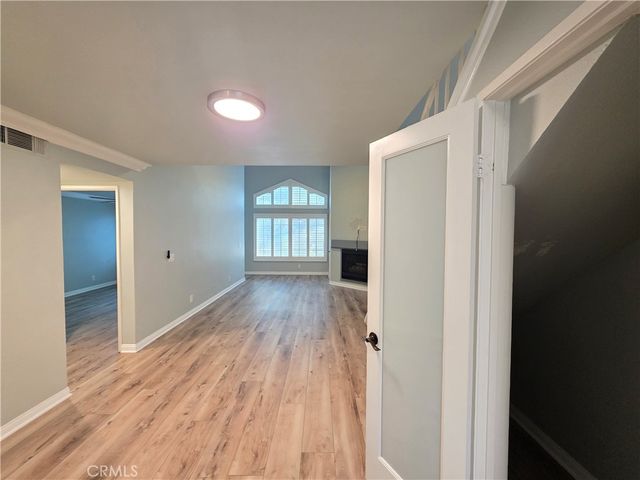 5525 Canoga 320, Woodland Hills, CA 91367