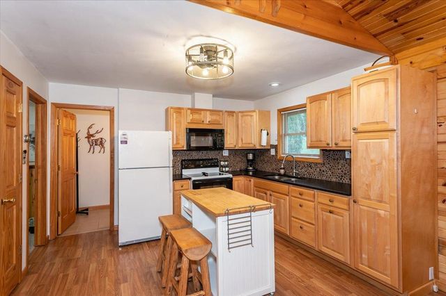 7207 E County Road T, Gordon, WI 54838