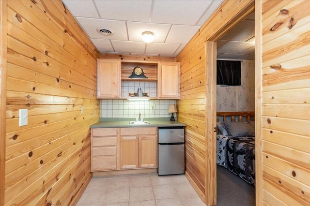 7207 E County Road T, Gordon, WI 54838